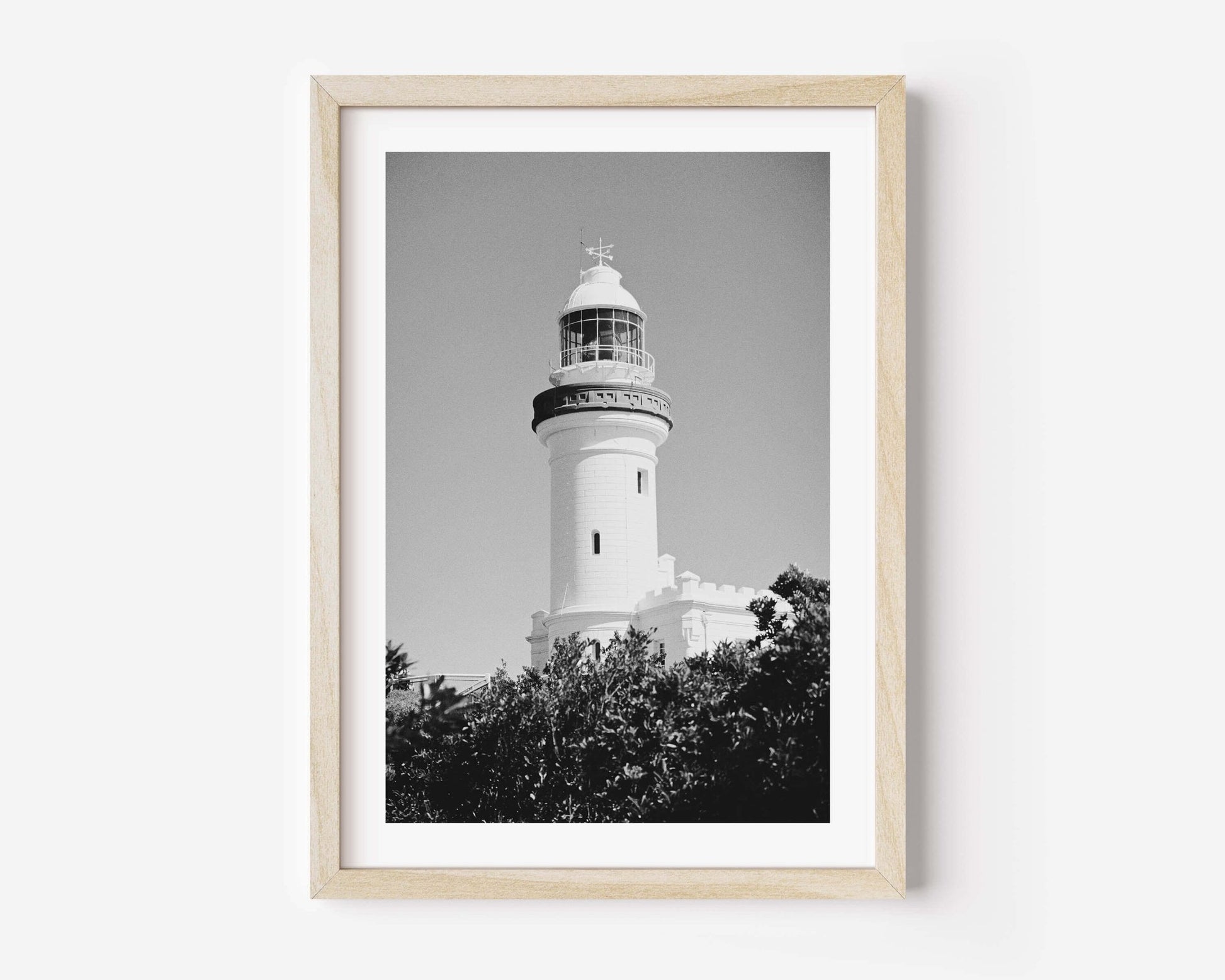 Lighthouse B&W - Nostalgia 35